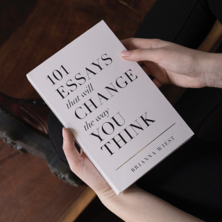 Книга Брианна Вист 101 эссе, которое изменит направленность Вашего мышления